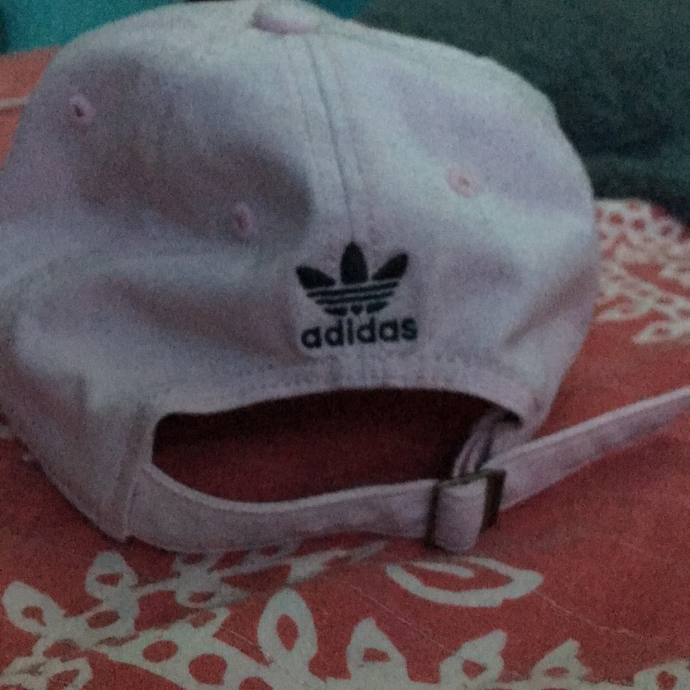 Pink adidas cap - Picture 4 of 4